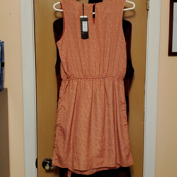 Summer dress - Picture 5 of 5